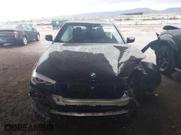 2019 BMW 5 Series 530e iPerformance with VIN WBAJA9C55KB392765, listed as a IAAI auction lot 41748610 with 60,834 mi miles. Bid and sale history available at carsss.com. Image 12.