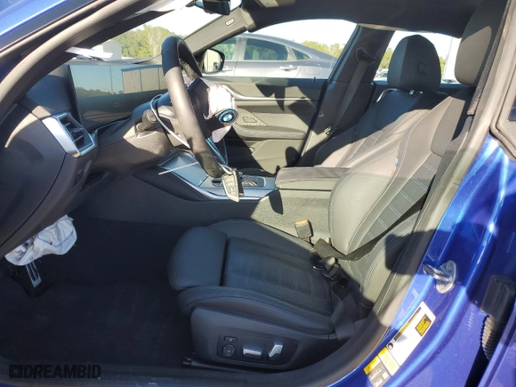 2023 BMW i4 eDrive40 with VIN WBY73AW08PFR25134, listed as a Copart auction lot 81117143 with 2,544 mi miles. Bid and sale history available at carsss.com. Image 7.