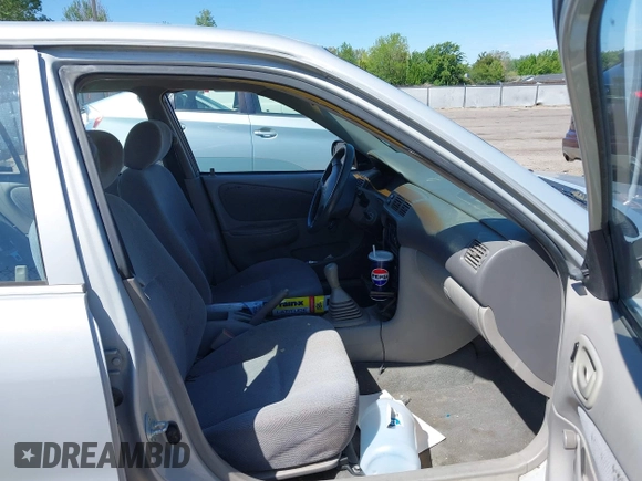 2001 Chevrolet Prizm with VIN 1Y1SK52801Z400930, listed as a IAAI auction lot 42176390 with 258,356 mi miles and . Bid and sale history available at DreamBid. Image 5.