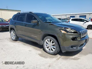 2015 Jeep Cherokee Limited with VIN 1C4PJLDB3FW572761, listed as a Copart auction lot 52529045 with 101,302 mi miles and Salvage Title. Bid and sale history available at DreamBid. Image 4.