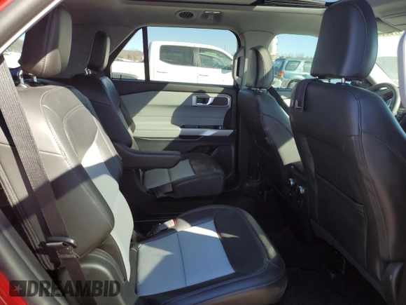 2024 Ford Explorer XLT with VIN 1FMSK8DH7RGA42621, listed as a Copart auction lot 47085265 with 7,171 mi miles and Salvage Title. Bid and sale history available at carsss.com. Image 11.
