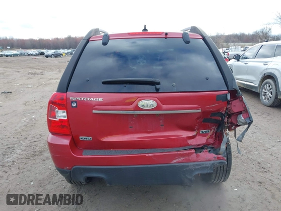 2010 Kia Sportage LX with VIN KNDKGCA32A7701050, listed as a IAAI auction lot 41923879 with 178,614 mi miles and . Bid and sale history available at carsss.com. Image 6.