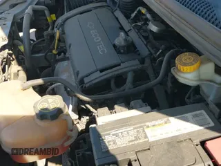 2018 Chevrolet Sonic LS z VIN 1G1JB5SH4J4116481, wystawiony jako IAAI lot #42750673 z przebiegiem 110 591 mil mil oraz . Historia ofert i sprzedaży dostępna na DreamBid. Obrazek 20.