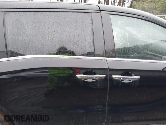 2019 Honda Odyssey EX-L with VIN 5FNRL6H75KB087076, listed as a IAAI auction lot 41542194 with 136,491 mi miles. Bid and sale history available at carsss.com. Image 13.