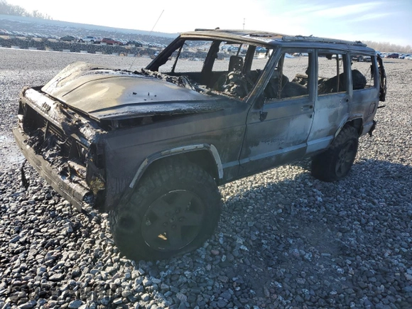 1996 Jeep Cherokee Sport with VIN 1J4FJ68S1TL279827, listed as a Copart auction lot 46613905 with 0 mi miles and Salvage Title. Bid and sale history available at carsss.com. Image 1.