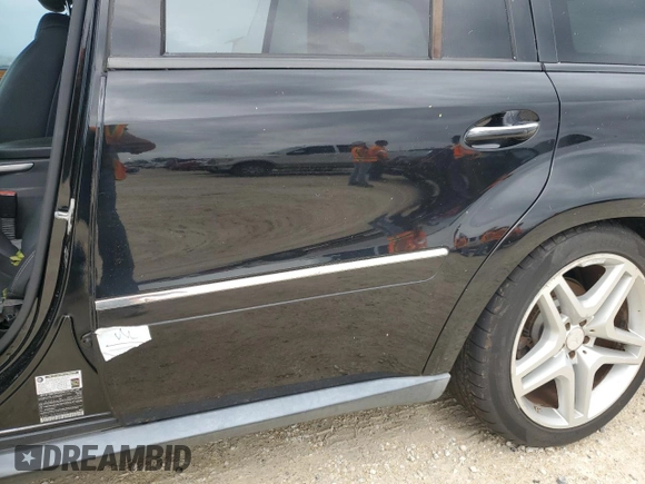 2009 Mercedes-Benz GL-Class 4.6L with VIN 4JGBF71E79A507054, listed as a Copart auction lot 74093574 with 0 mi miles and Non Repairable. Bid and sale history available at carsss.com. Image 13.