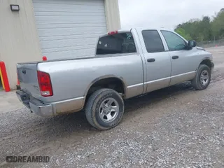 2003 Dodge Ram 1500 ST with VIN 1D7HU18Z33J510282, listed as a IAAI auction lot 41927904 with 308,428 mi miles. Bid and sale history available at carsss.com. Image 4.