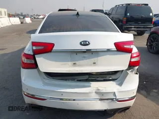 2015 Kia Cadenza Premium with VIN KNALN4D70F5196706, listed as a IAAI auction lot 41262917 with 189,340 mi miles. Bid and sale history available at carsss.com. Image 15.