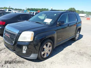 2011 GMC Terrain SLE-2 z VIN 2CTFLTE50B6294991, wystawiony jako IAAI lot #42349984 z przebiegiem 243 918 mil mil oraz . Historia ofert i sprzedaży dostępna na DreamBid. Obrazek 2.