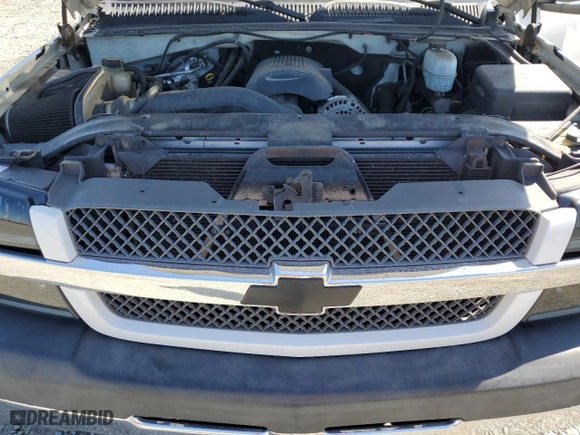 2003 Chevrolet Silverado 2500HD LS with VIN 1GCHK23U83F256329, listed as a Copart auction lot 50202185 with 198,365 mi miles and Salvage Title. Bid and sale history available at carsss.com. Image 12.