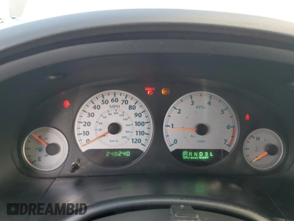 2006 Chrysler Town & Country LWB LX with VIN 2A4GP44R76R793445, listed as a Copart auction lot 43833015 with 248,240 mi miles and Salvage Title. Bid and sale history available at carsss.com. Image 9.