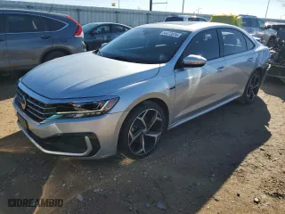 2021 Volkswagen Passat 2.0T R-Line with VIN 1VWMA7A31MC014717, listed as a Copart auction lot 84473574 with 22,971 mi miles and Salvage Title. Bid and sale history available at carsss.com. Image 1.