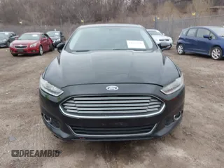 2013 Ford Fusion Titanium with VIN 3FA6P0D99DR130031, listed as a IAAI auction lot 41885596 with 174,687 mi miles. Bid and sale history available at carsss.com. Image 12.