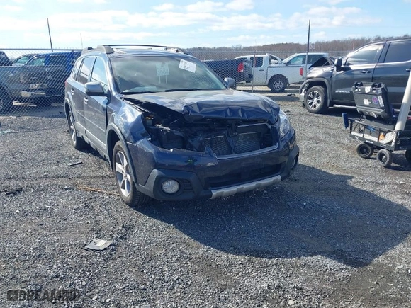 2014 Subaru Outback 3.6R Limited with VIN 4S4BRDPC7E2281601, listed as a IAAI auction lot 41632389 with 99,057 mi miles. Bid and sale history available at carsss.com. Image 1.