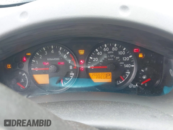 2011 Nissan Xterra S z VIN 5N1AN0NW9BC510833, wystawiony jako IAAI lot #42466924 z przebiegiem 200 699 mil mil oraz . Historia ofert i sprzedaży dostępna na DreamBid. Obrazek 7.