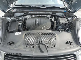 2019 Porsche Macan with VIN WP1AA2A58KLB05313, listed as a Copart auction lot 53334995 with 29,200 mi miles and Salvage title. Bid and sale history available at DreamBid. Image 12.