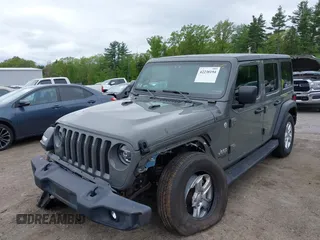 2020 Jeep Wrangler Unlimited Black and Tan with VIN 1C4HJXDG5LW187222, listed as a IAAI auction lot 42238194 with 9,237 mi miles and . Bid and sale history available at DreamBid. Image 17.