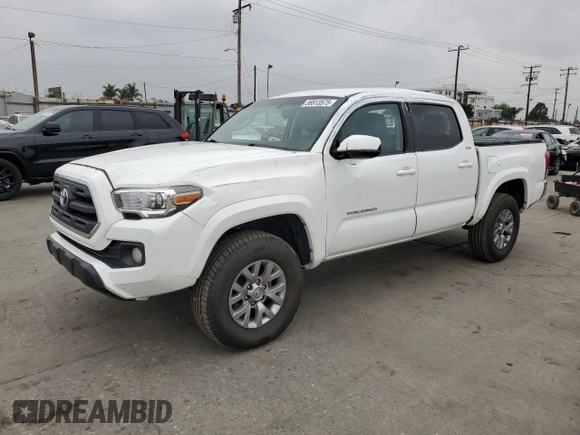 2017 Toyota Tacoma SR5 z VIN 3TMAZ5CN8HM040978, wystawiony jako Copart lot #58813575 z przebiegiem 103 730 mil mil oraz Nie do naprawy • Non repairable. Historia ofert i sprzedaży dostępna na DreamBid. Obrazek 1.