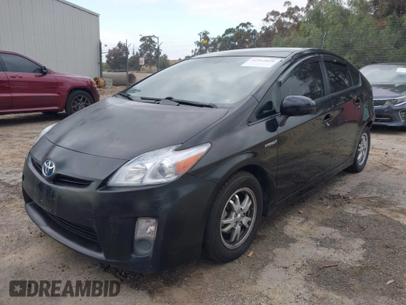 2010 Toyota Prius II with VIN JTDKN3DU6A0181406, listed as a IAAI auction lot 41512820 with 204,839 mi miles. Bid and sale history available at carsss.com. Image 2.