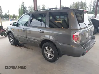 2008 Honda Pilot SE z VIN 5FNYF18368B006680, wystawiony jako IAAI lot #42207051 z przebiegiem 75 438 mil mil oraz . Historia ofert i sprzedaży dostępna na DreamBid. Obrazek 3.