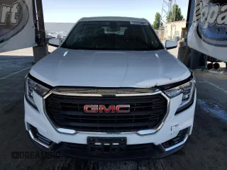 2024 GMC Terrain SLE with VIN 3GKALMEG9RL349154, listed as a Copart auction lot 63334715 with 25,151 mi miles and Salvage title. Bid and sale history available at DreamBid. Image 5.