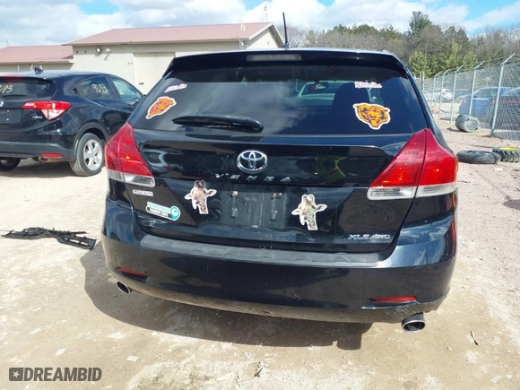 2015 Toyota Venza XLE with VIN 4T3BK3BBXFU114837, listed as a IAAI auction lot 41882330 with 251,356 mi miles. Bid and sale history available at carsss.com. Image 16.