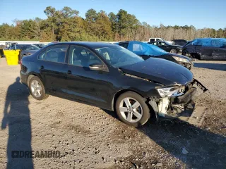 2012 Volkswagen Jetta TDI w/Premium with VIN 3VWLL7AJ3CM339211, listed as a Copart auction lot 83960074 with 112,942 mi miles and Salvage title. Bid and sale history available at DreamBid. Image 4.