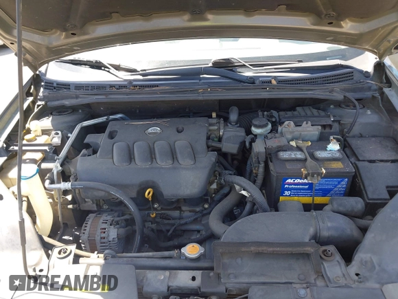 2008 Nissan Sentra S with VIN 3N1AB61E28L759925, listed as a IAAI auction lot 41991138 with 40,187 mi miles and . Bid and sale history available at DreamBid. Image 10.