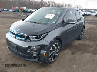 2017 BMW i3 z VIN WBY1Z8C39HV891353, wystawiony jako IAAI lot #41887562 z przebiegiem 82 295 mil mil oraz . Historia ofert i sprzedaży dostępna na DreamBid. Obrazek 6.