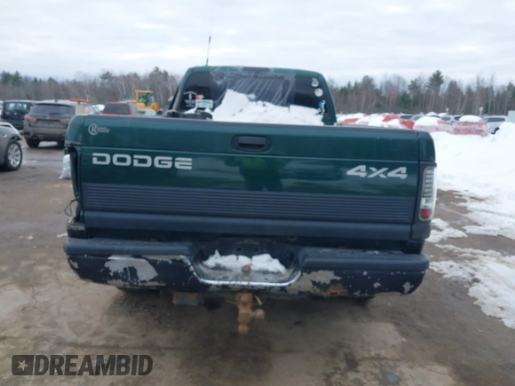 1998 Dodge 1500 with VIN 1B7HF16Z1WS597895, listed as a IAAI auction lot 41442288 with 127,073 mi miles. Bid and sale history available at carsss.com. Image 8.