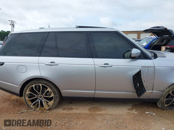 2013 Land Rover Range Rover HSE with VIN SALGS2DF7DA104321, listed as a IAAI auction lot 42315863 with 137,308 mi miles and . Bid and sale history available at DreamBid. Image 13.