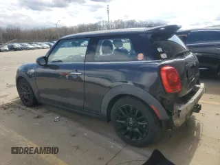 2015 MINI Hardtop S with VIN WMWXP7C59F2A34428, listed as a Copart auction lot 50697285 with 131,564 mi miles and Salvage Title. Bid and sale history available at DreamBid. Image 2.