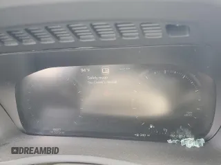 2020 Volvo XC90 Momentum с VIN YV4102PK3L1543491, выставлен на аукционе Copart как лот 57476885 с пробегом 88 077 миль миль и На запчасти • Non repairable. История ставок и продаж доступна на DreamBid. Изображение 9.