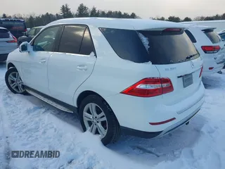 2014 Mercedes-Benz M 350 with VIN 4JGDA2EB2EA383991, listed as a IAAI auction lot 41478912 with 158,243 mi miles and . Bid and sale history available at DreamBid. Image 3.
