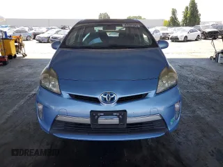 2014 Toyota Prius with VIN JTDKN3DP9E3053563, listed as a Copart auction lot 64207525 with 179,086 mi miles and Salvage title. Bid and sale history available at DreamBid. Image 5.
