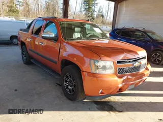 2008 Chevrolet Avalanche LS with VIN 3GNFK123X8G250104, listed as a IAAI auction lot 41383556 with 244,654 mi miles and . Bid and sale history available at DreamBid. Image 1.