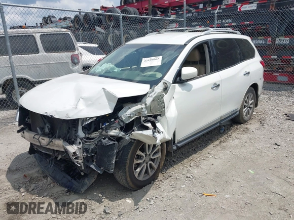 2014 Nissan Pathfinder Platinum with VIN 5N1AR2MN4EC731012, listed as a IAAI auction lot 42220965 with 170,000 mi miles and . Bid and sale history available at DreamBid. Image 2.