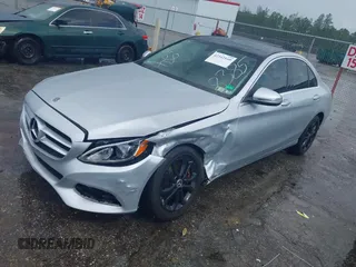 2018 Mercedes-Benz C 300 с VIN WDDWF4KBXJR318385, выставлен на аукционе IAAI как лот 42342160 с пробегом 46 800 миль миль и . История ставок и продаж доступна на DreamBid. Изображение 2.