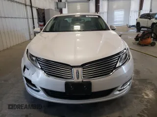 2016 Lincoln MKZ z VIN 3LN6L2GK6GR624511, wystawiony jako Copart lot #56137625 z przebiegiem 88 289 mil mil oraz Szkody całkowita. Historia ofert i sprzedaży dostępna na DreamBid. Obrazek 5.