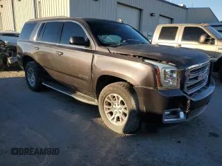 2017 GMC Yukon SLE with VIN 1GKS1AKC0HR240552, listed as a Copart auction lot 77916264 with 72,275 mi miles and Salvage Title. Bid and sale history available at carsss.com. Image 4.