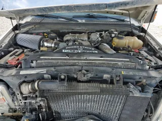 2008 Ford F-250 XL with VIN 1FTSW21R48EC48430, listed as a Copart auction lot 56991715 with 188,882 mi miles and Salvage title. Bid and sale history available at DreamBid. Image 11.
