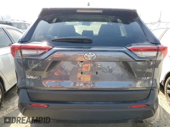 2024 Toyota RAV4 XLE with VIN JTMW1RFV5RD118145, listed as a Copart auction lot 72935174 with 3,627 mi miles and Salvage Title. Bid and sale history available at carsss.com. Image 6.