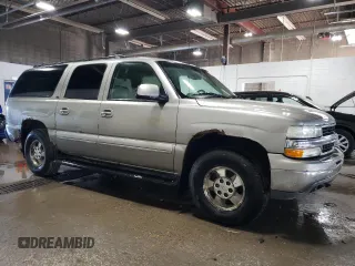 2002 Chevrolet Suburban LT with VIN 1GNFK16Z12J225970, listed as a Copart auction lot 71151514 with 193,743 mi miles and Non Repairable. Bid and sale history available at carsss.com. Image 4.