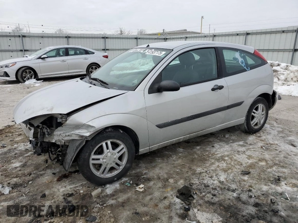 2004 Ford Focus ZX3 with VIN 3FAFP31324R124430, listed as a Copart auction lot 41937175 with 132,169 mi miles and Salvage Title. Bid and sale history available at carsss.com. Image 1.