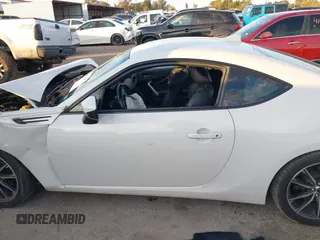 2017 Subaru BRZ Limited with VIN JF1ZCAC15H8600153, listed as a IAAI auction lot 41044582 with 52,161 mi miles and . Bid and sale history available at DreamBid. Image 14.