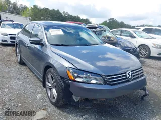 2014 Volkswagen Passat SEL Premium with VIN 1VWCS7A32EC026868, listed as a IAAI auction lot 42020450 with 90,993 mi miles. Bid and sale history available at carsss.com. Image 1.