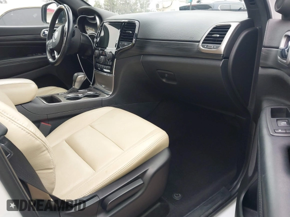 2019 Jeep Grand Cherokee Altitude with VIN 1C4RJEAG8KC819983, listed as a IAAI auction lot 42496162 with 54,351 mi miles and . Bid and sale history available at DreamBid. Image 5.