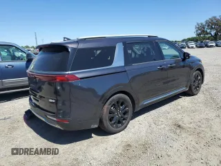 2023 Kia Carnival SX with VIN KNDNE5H39P6269124, listed as a Copart auction lot 49435825 with 22,107 mi miles and Salvage Title. Bid and sale history available at carsss.com. Image 3.