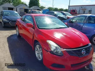 2010 Nissan Altima S z VIN 1N4AL2EP1AC175005, wystawiony jako IAAI lot #42198915 z przebiegiem 182 007 mil mil oraz . Historia ofert i sprzedaży dostępna na DreamBid. Obrazek 1.