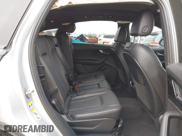 2019 Audi Q7 Prestige with VIN WA1VAAF73KD015756, listed as a IAAI auction lot 41868717 with 49,227 mi miles. Bid and sale history available at carsss.com. Image 8.